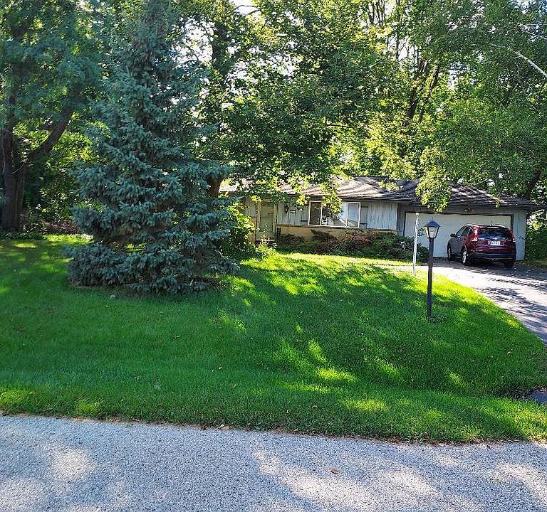 2nd image of 415 Catskill ROAD