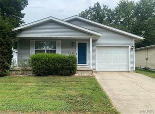 705 E Main St, Greenville, IL 62246