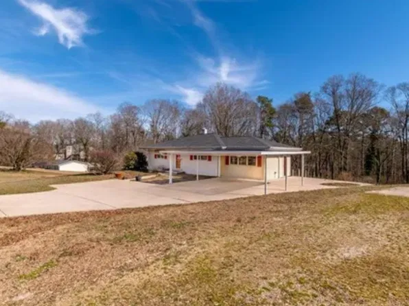 150 Clarks Bridge Rd, Gainesville, GA 30501