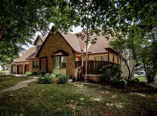 409 4th St SW, State Center, IA 50247