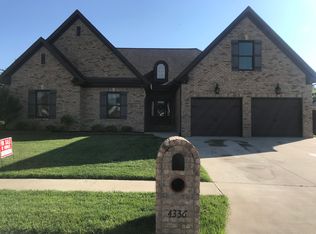 4336 Plantation Point, Owensboro, KY 42303