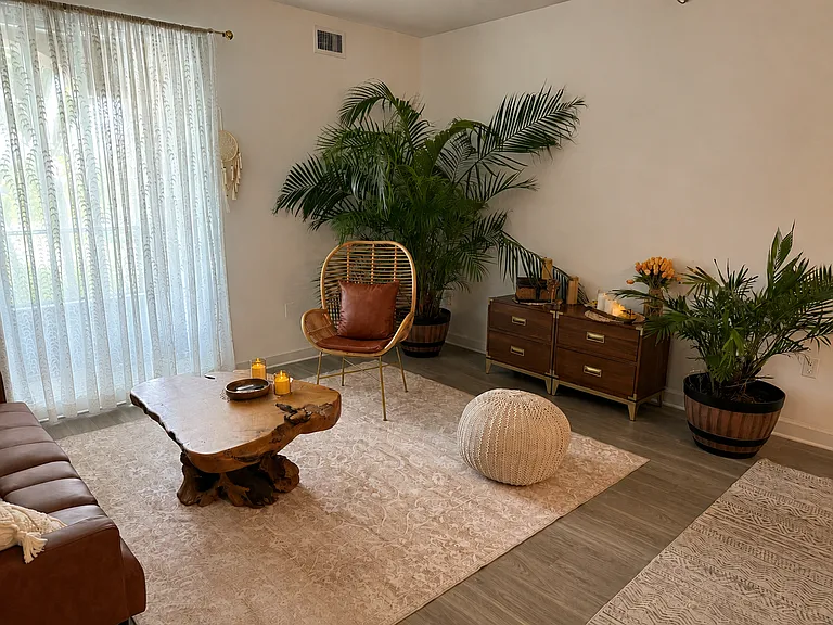 2100 Quantum Lakes Dr — Photo 2