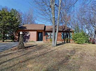 304 Ridgewood Cir, Albany, NY 12203