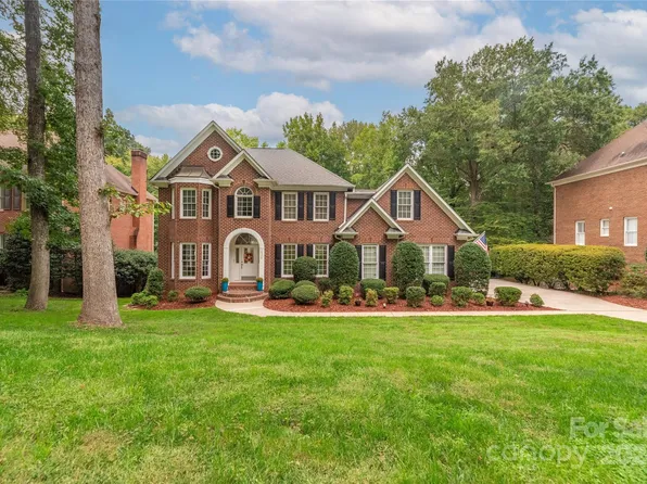 10326 Scott Gate Ct, Charlotte, NC 28277