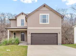 1709 Rains Rd, Clarksville, TN 37042