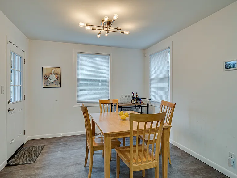 6473 Thunderbird Dr — Photo 14