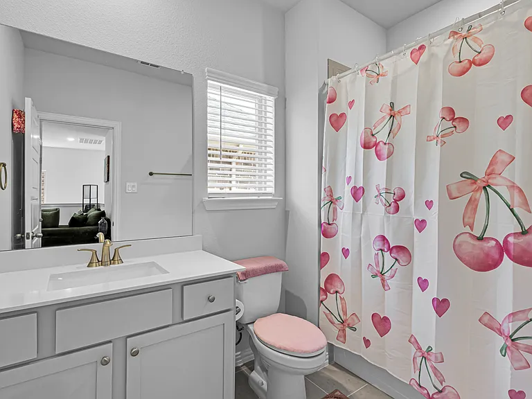 1116 Redcoat Dr — Photo 17