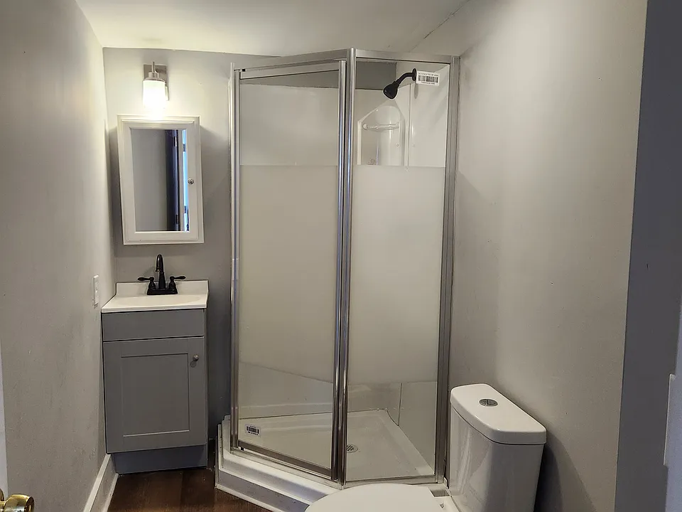 Upstairs bathroom