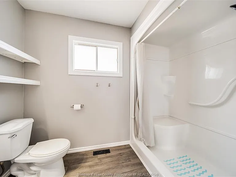 2669 Parent Ave — Photo 30