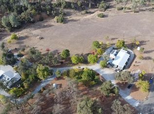 9010 Quail Valley Dr, Redding, CA 96002