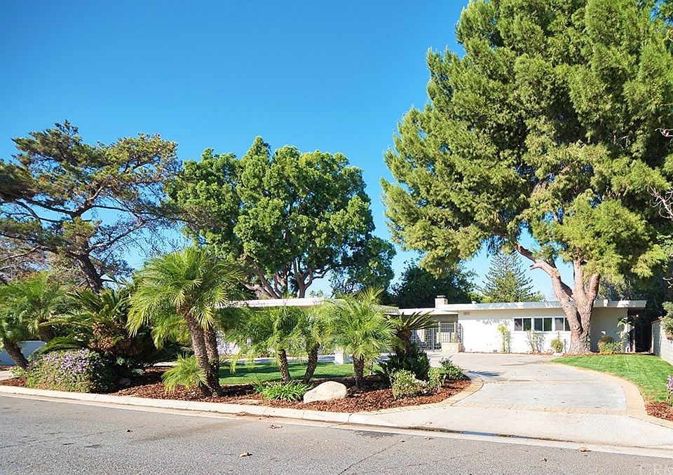 1st image of 1151 W River Ln