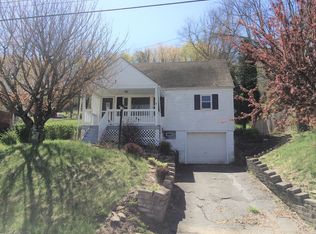6615 Overlook St, South Park, PA
