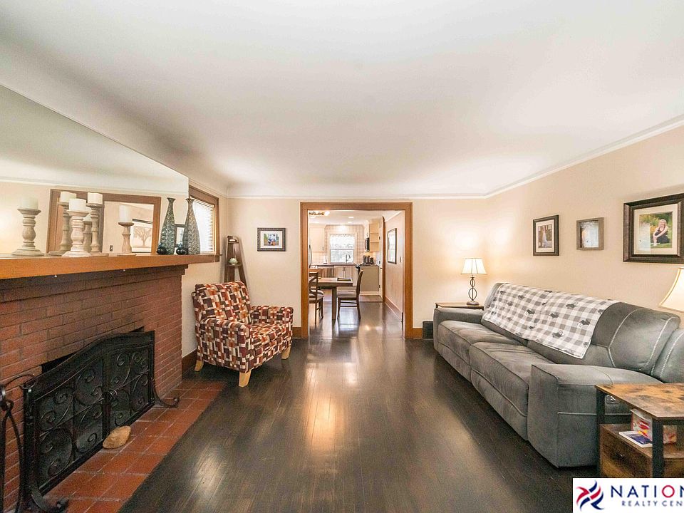 410 W Twelve Mile Rd, photo 10
