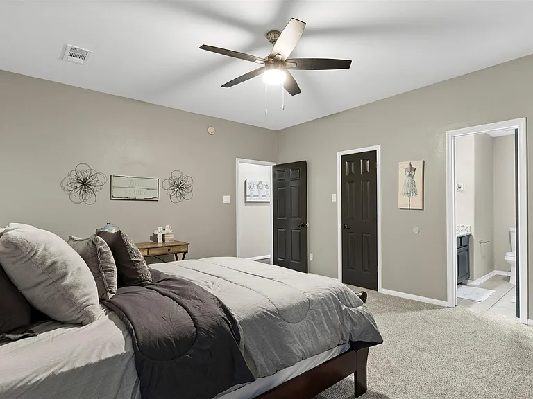 13923 Prospect Point Dr — Photo 35