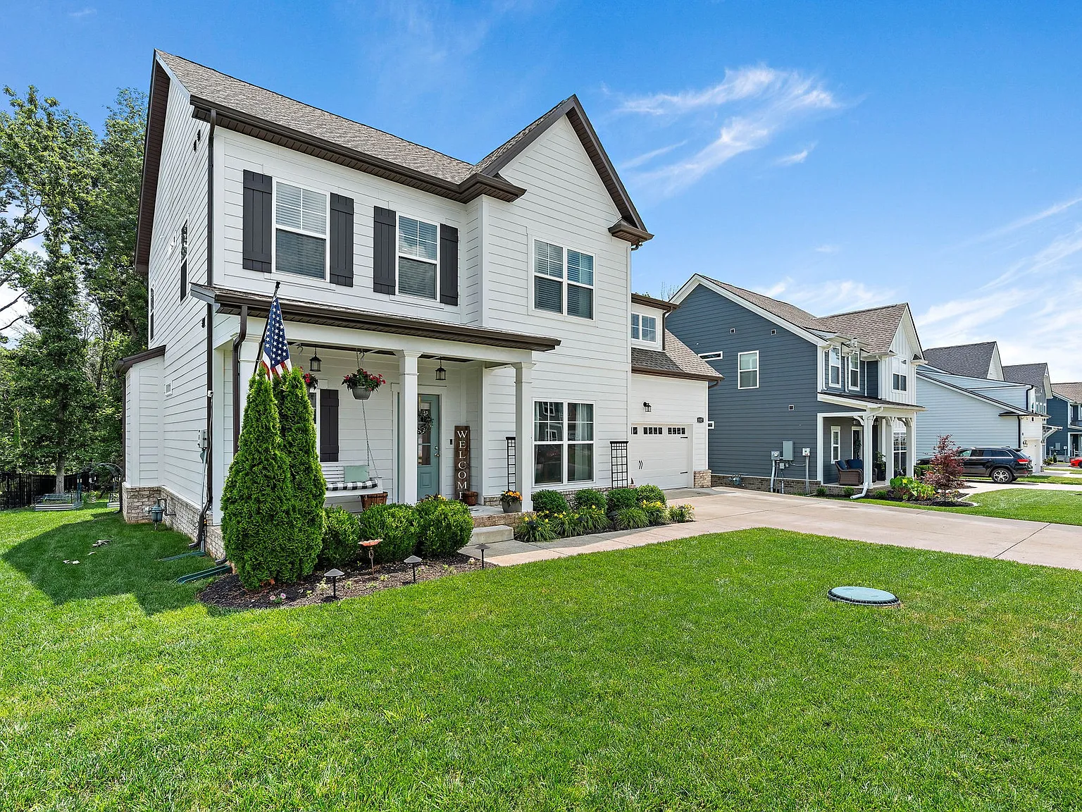 4 bed, 3.5 bath, 2783 sqft, $2,800 — Photo 1