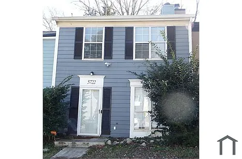 5722 Wells Cir Photo 1