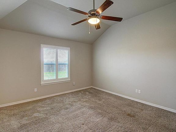 3rd image of 7918 Fort Griffen Dr