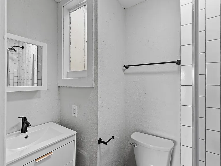 3101 Tyler St NE #4 — Photo 6