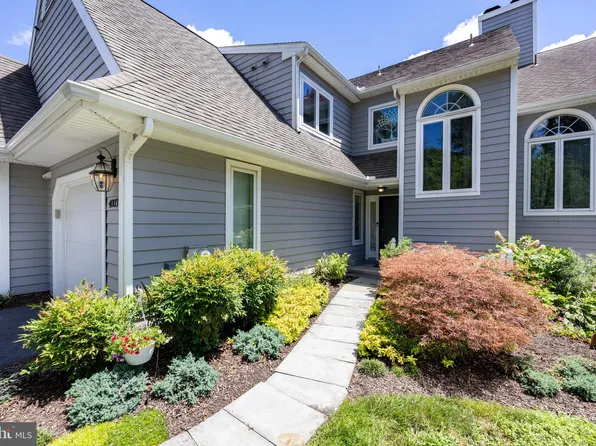 4003 Hillingham Cir, Chadds Ford, PA 19317