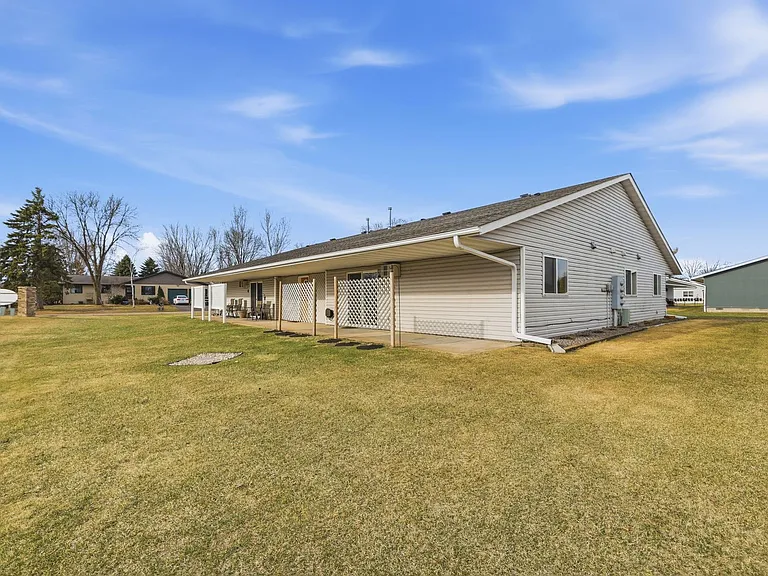 6382 Birch St — Photo 24