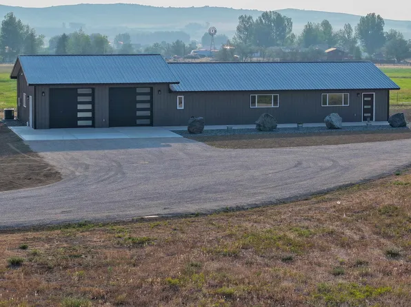 956 Tweed, Lander, WY 82520