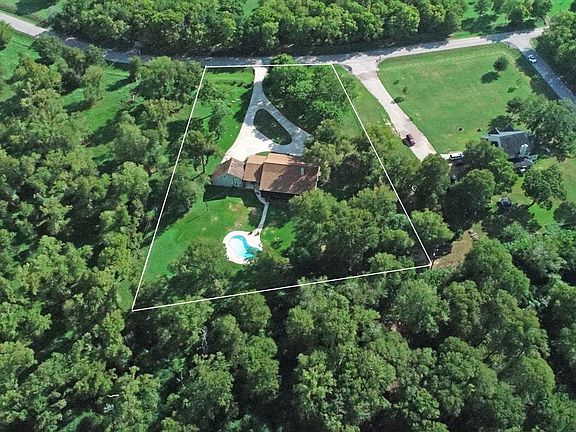 4th image of 4723 Gainsborough Dr