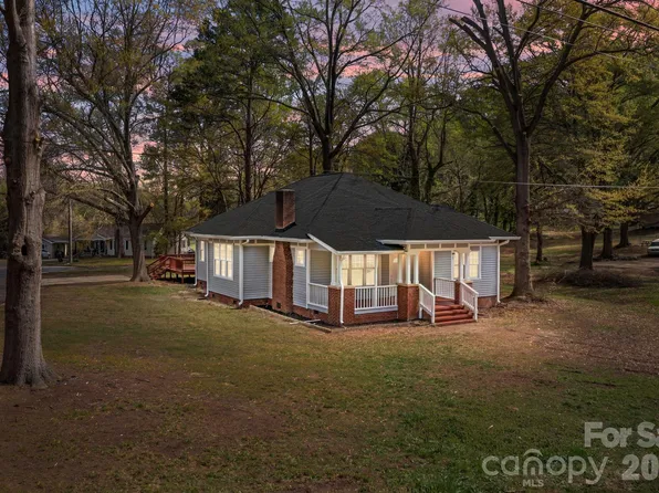 606 Townsend Ave, Gastonia, NC 28052