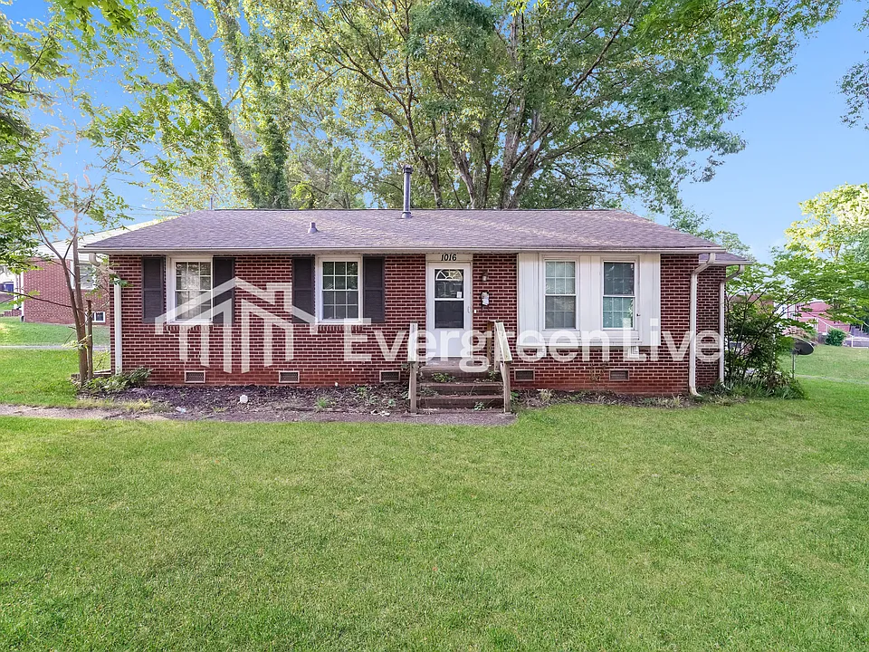 1016 Warren Ave