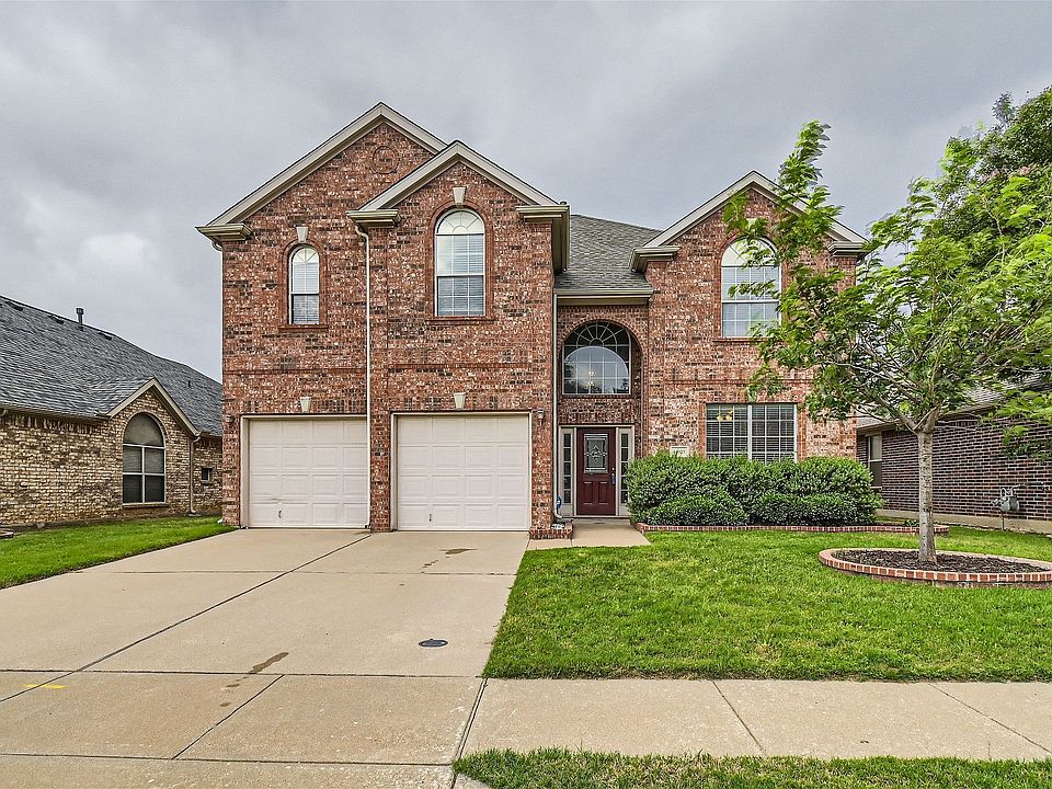 1st image of 10325 Jaybird Dr