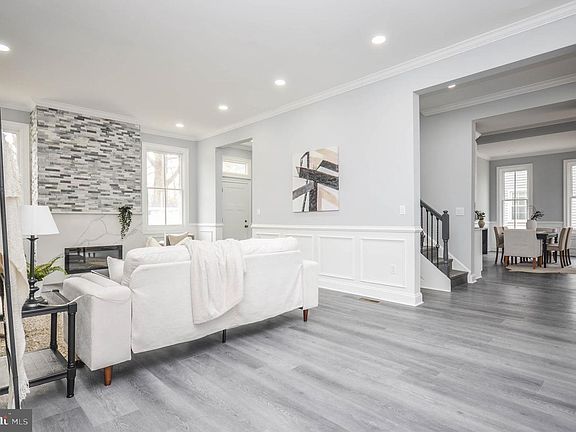 4th image of 5617 Ruatan St