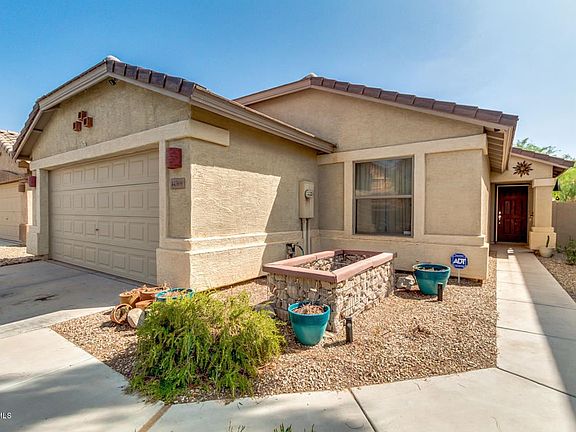 2nd image of 44369 W Cypress Ln