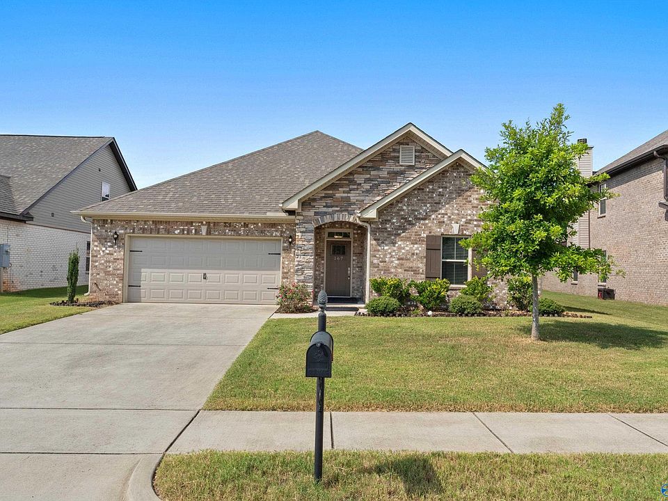 1st image of 167 Kingswood Dr