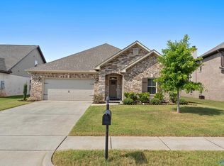 167 Kingswood Dr, Huntsville, AL 35806