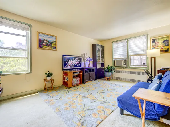 143-25 84th Drive image 4 of 15