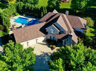 1273 Eagle Valley Dr, Greenwood, IN