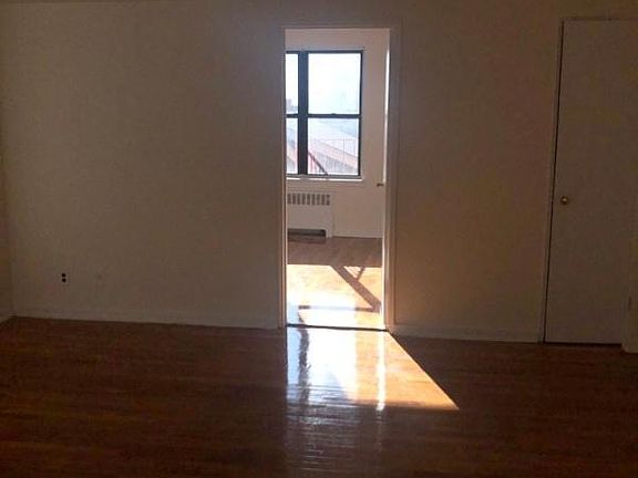 2nd image of 4385 Vireo Ave APT 4J