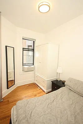 Rented by Spark Properties | media 18