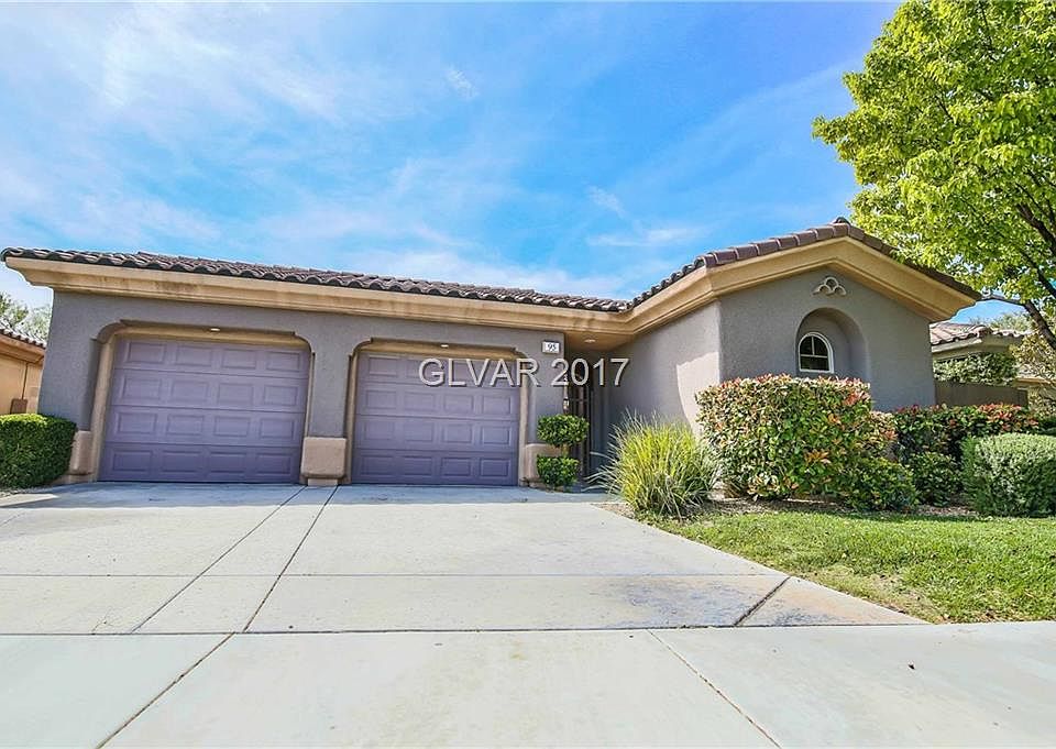 1st image of 95 Emerald Dunes Cir