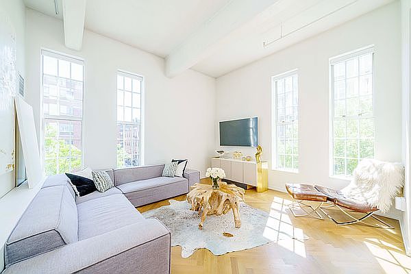 1st image of 184 Kent Ave APT D317