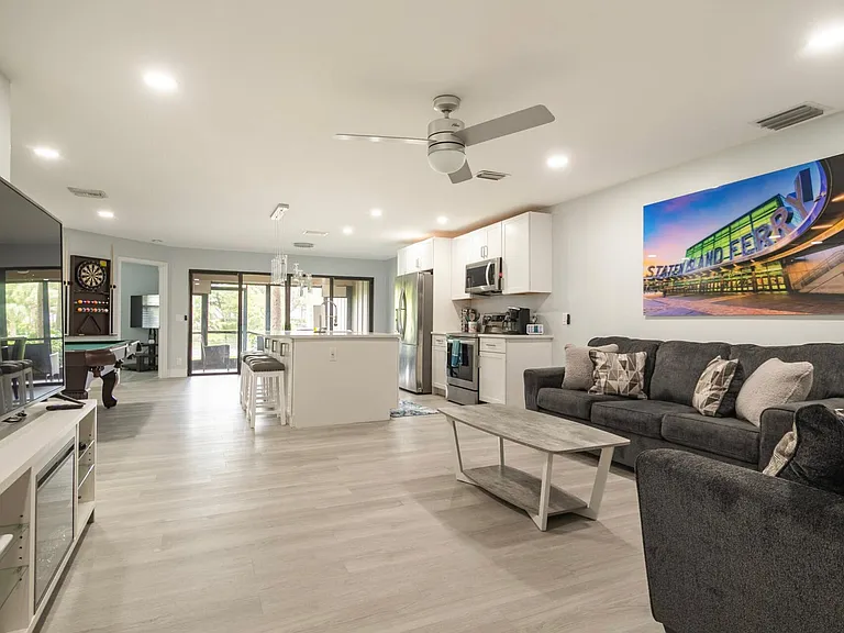 300 Crosswinds Dr #B1 — Photo 29