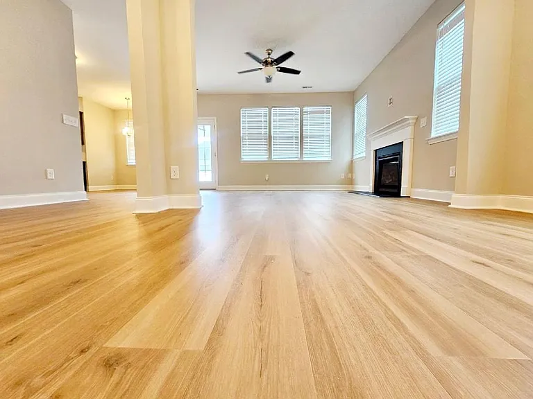 2115 Mannington Dr — Photo 9