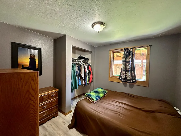35065 Glacier Ave E — Photo 11
