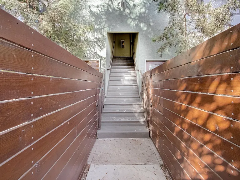 5525 Media Dr #8 — Photo 16