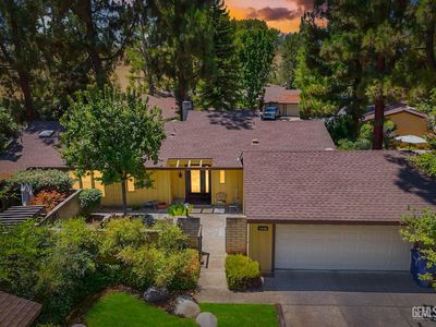 (Undisclosed Address), Bakersfield, CA, 93306