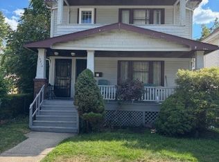 15814 Parkgrove Ave, Cleveland, OH 44110