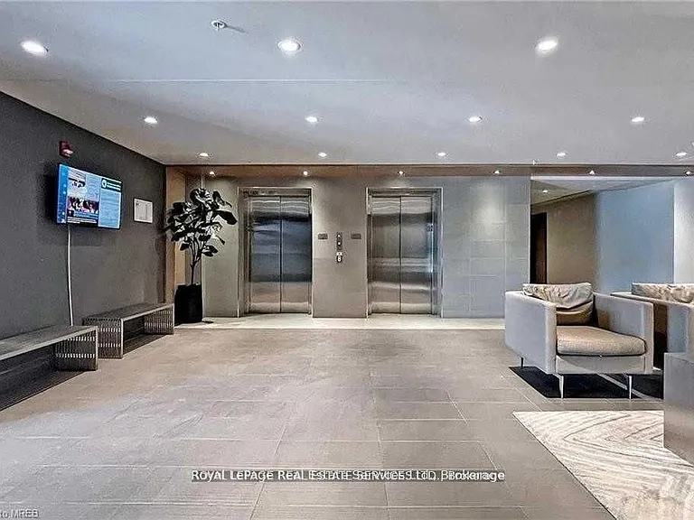 1105 Leger Way #316 — Photo 2