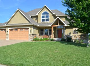 4953 S Park Ridge Dr, Independence, MO 64015