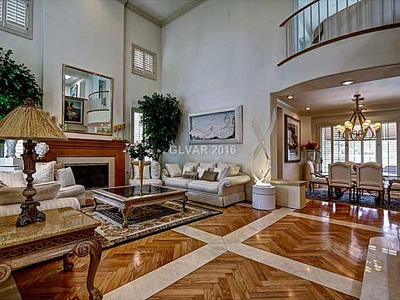 4th image of 8180 Horseshoe Bend Ln