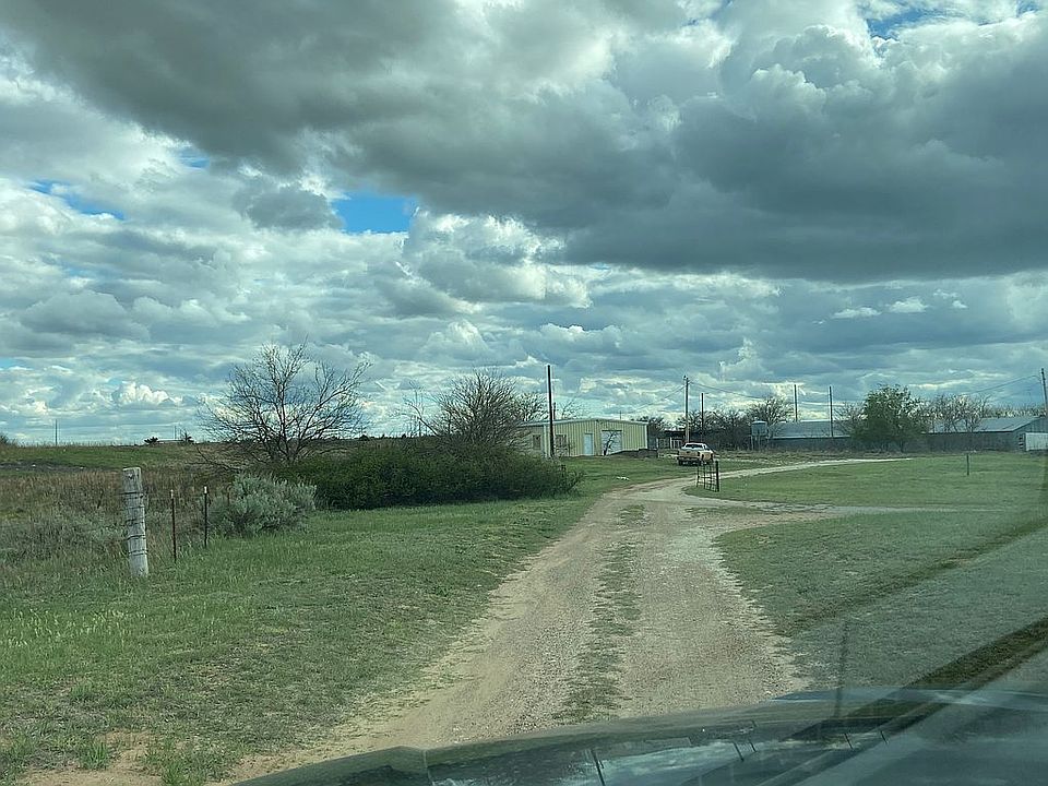 2nd image of 205668 E County Road 48