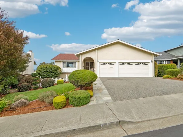 2808 Wakefield Dr, Belmont, CA 94002